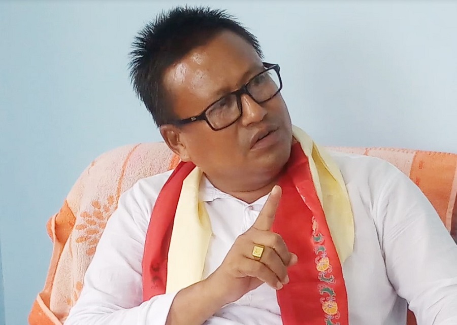 पूर्व मेयर द्वारिकालाल चौधरी एमालेमै फर्किए