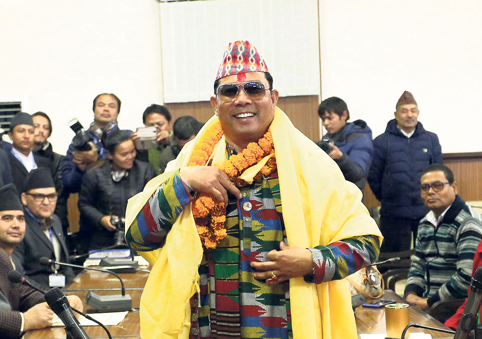 गणतन्त्र दिवसको दिन छुट्छन् त रेशम चौधरी ?