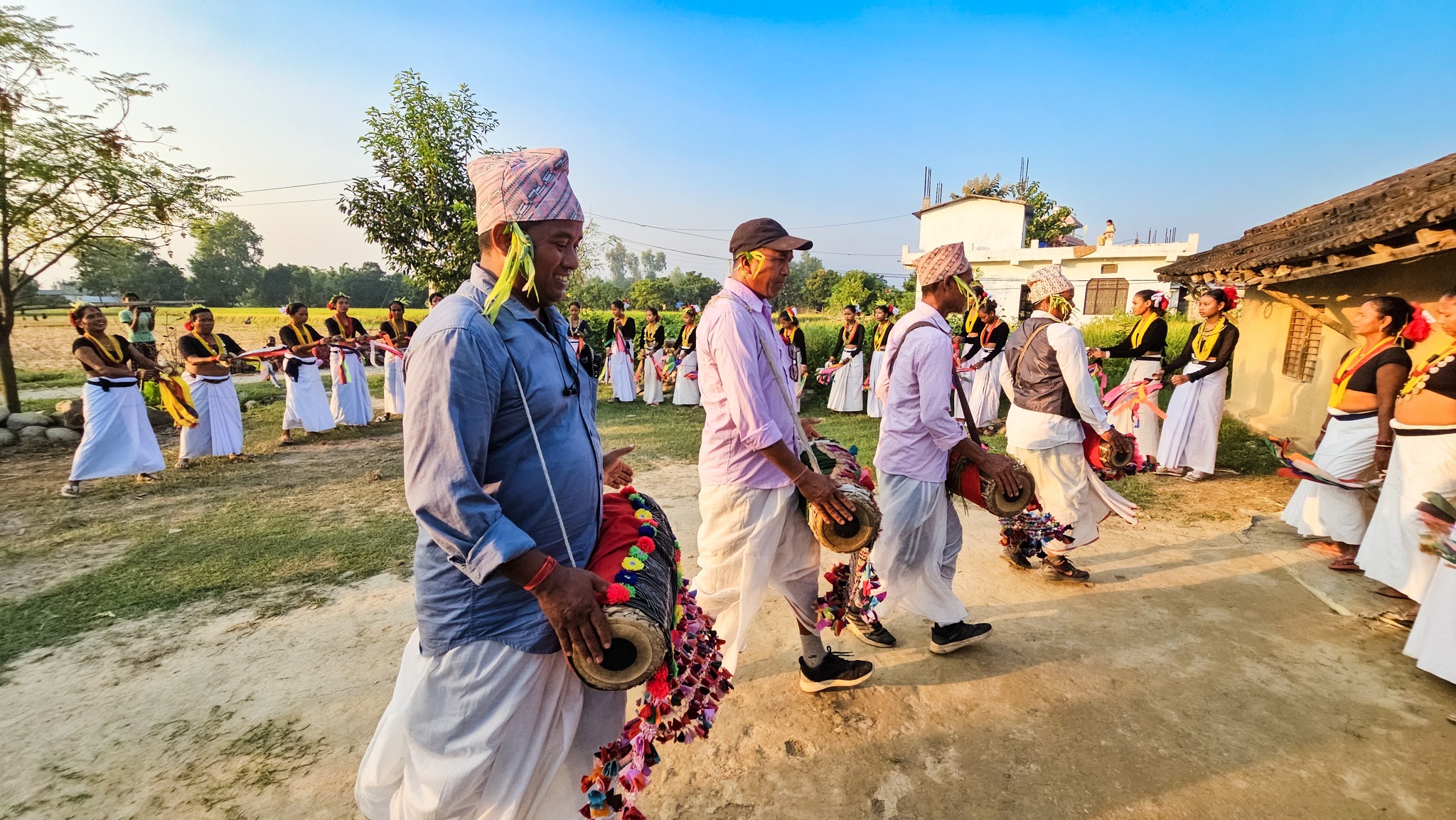 थारू मौलिक संगीतको झंकार