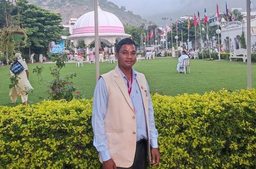 माटी, समय ओ कोर्रा
